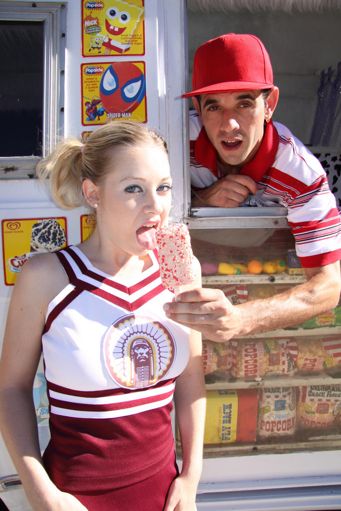 Cindi Loo posing in a cheerleader outfit for Cheerleaders HDVSI0278